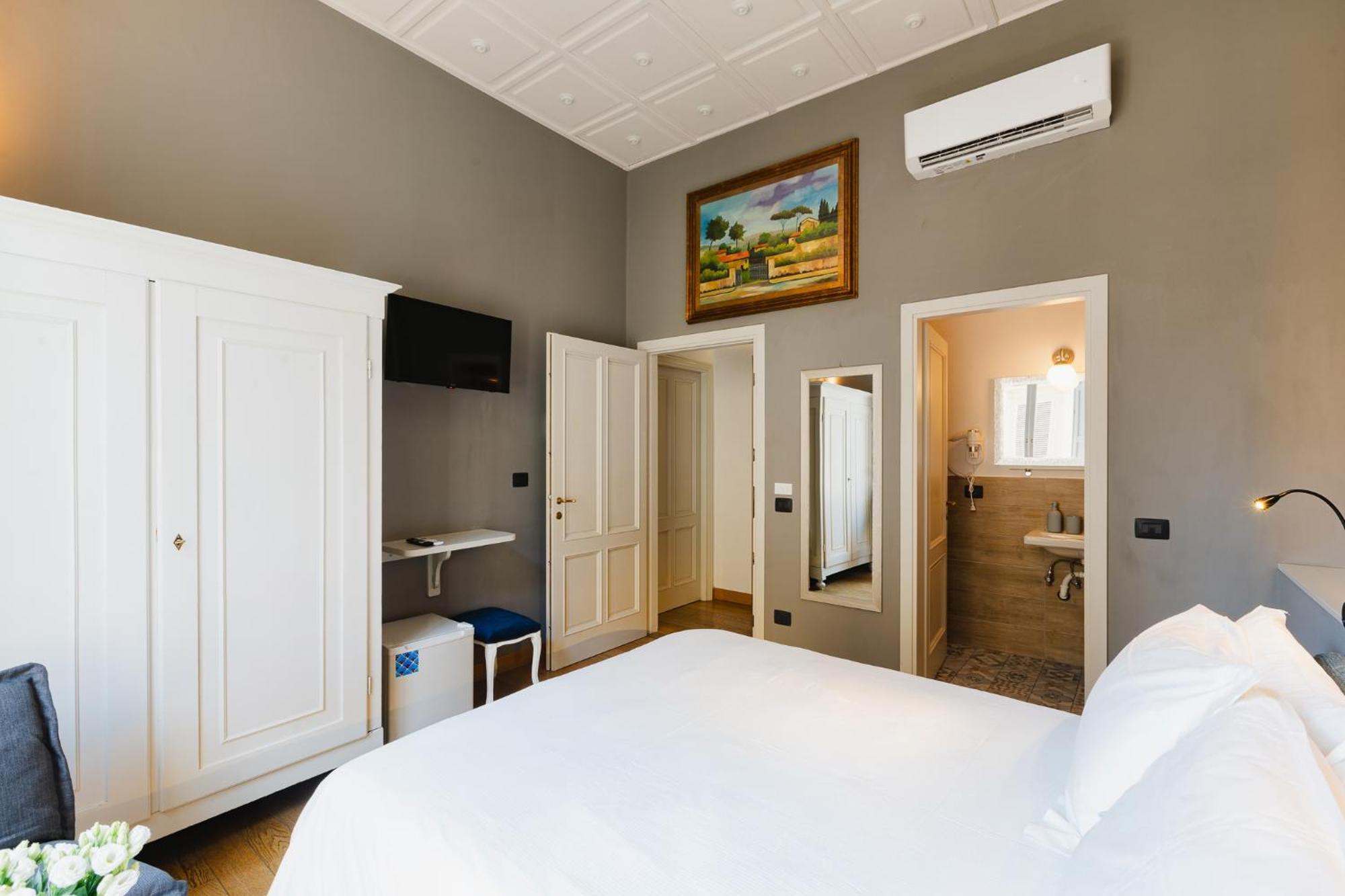 Am Collection Cavour Bed & Breakfast Floransa Dış mekan fotoğraf