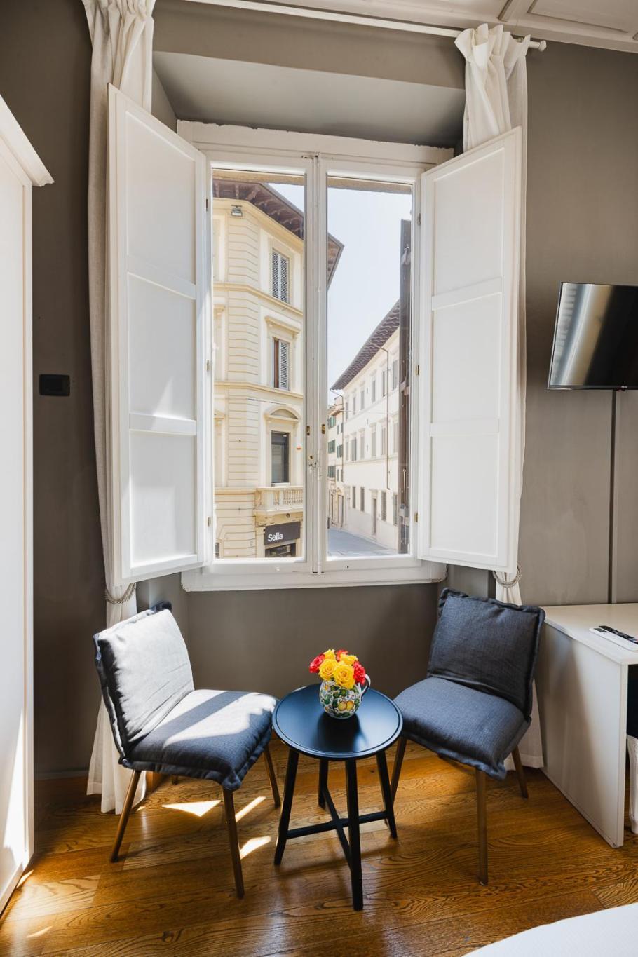 Am Collection Cavour Bed & Breakfast Floransa Dış mekan fotoğraf